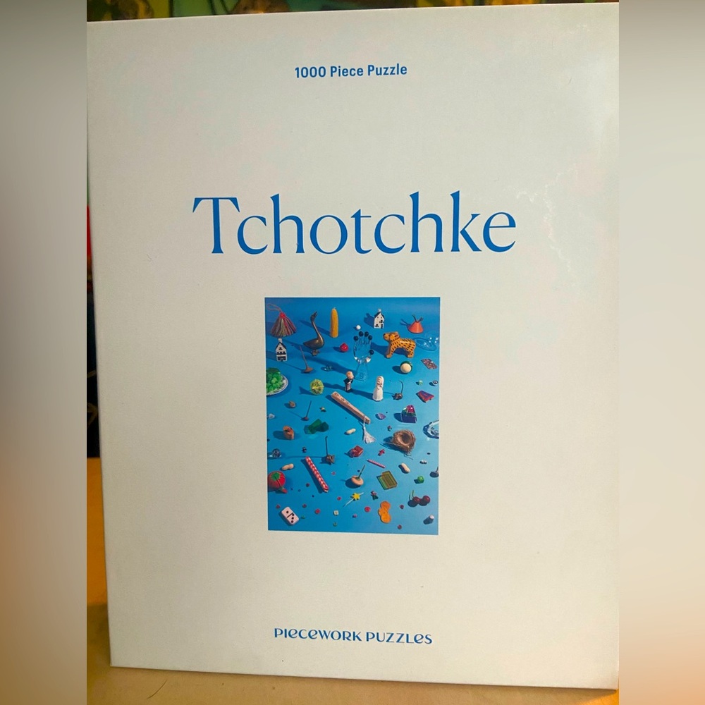 Piecework Tchotchke 1000 Piece Puzzle